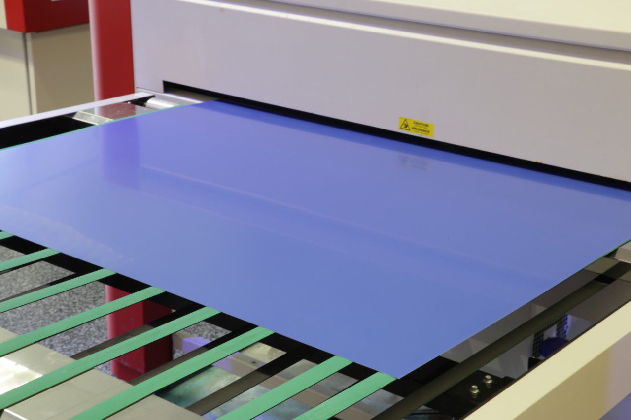 пластина для офсета. алюминиевые офсетные пластины (24. пластина офсетная 608х889 стр фиолетовая. офсетная пластина. горячие пластины.